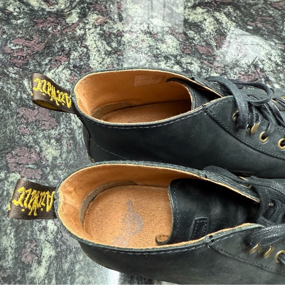 Dr. Martens Black Leather Ankle Boots Size 10 - Picture 2 of 7